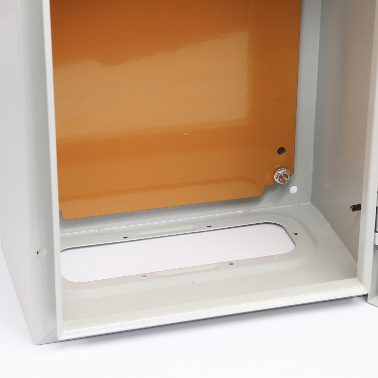 Корпус металевий MBP з монтажною панеллю 400x300x200 Argent IP65 TAKEL